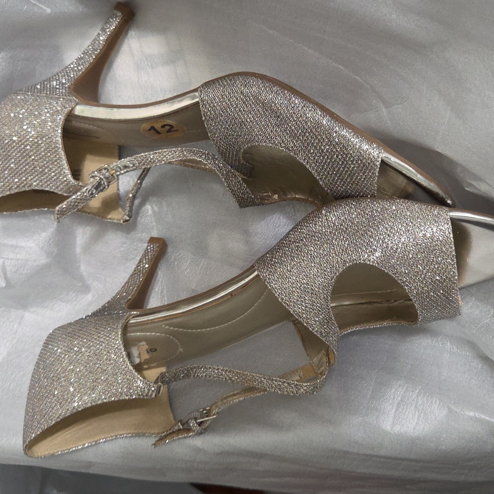 Bandolino Glittering Silver Strappy Heels - Picture 2 of 3